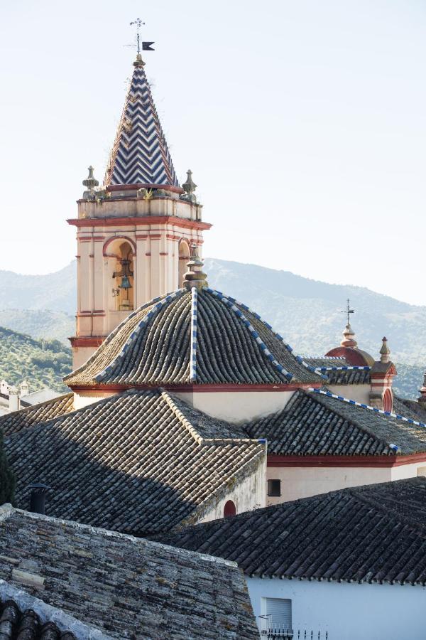 Tugasa Arco De La Villa Zahara De La Sierra Esterno foto